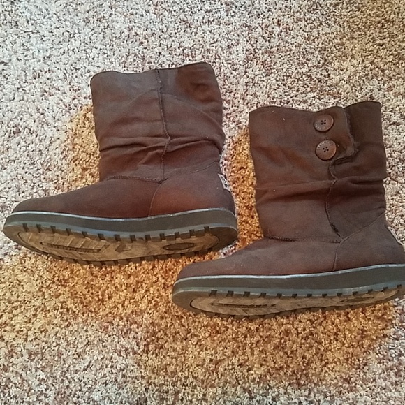 Skechers Shoes - Brown skechers boots Skechers Shoes - Brown skechers boots